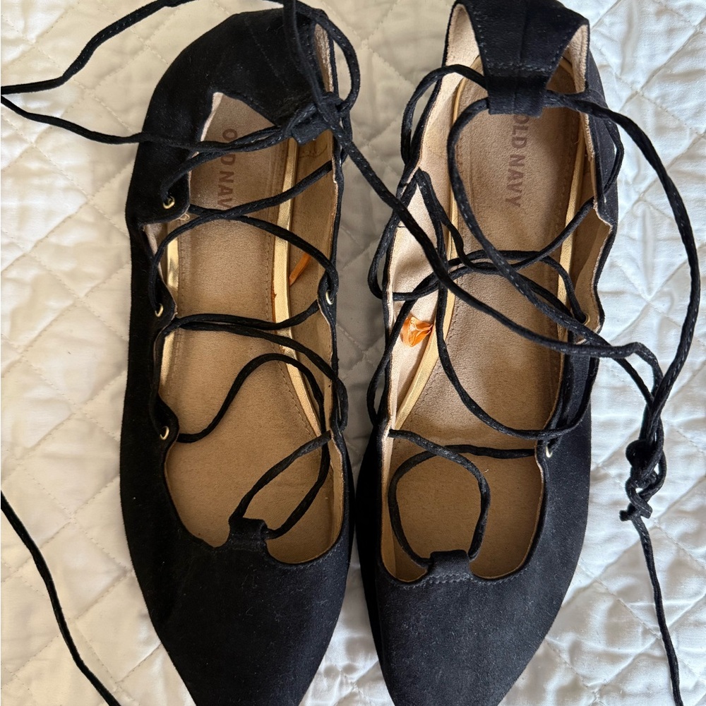 Old Navy Black Lace-Up Flats
